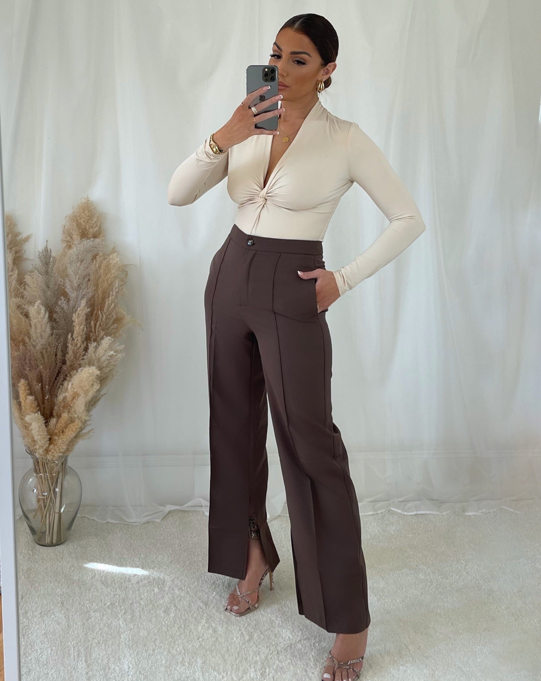 ANKLE SLIT TROUSERS